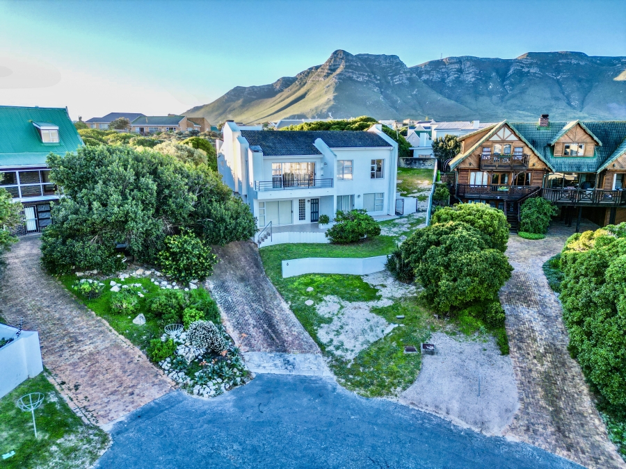 5 Bedroom Property for Sale in Vermont Western Cape
